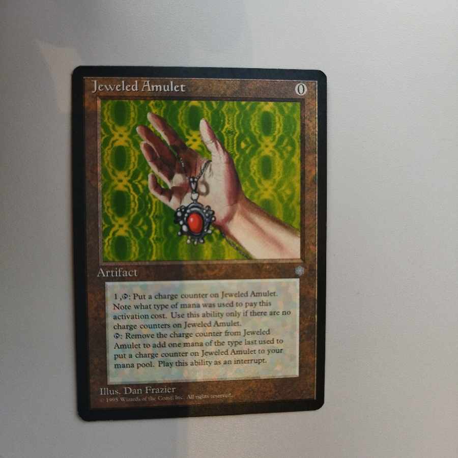 Jeweled Amulet 1枚