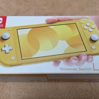 新品・未使用　Switch　ライト　イエロー