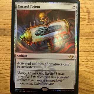 MTG Cursed Totem Foil English edition