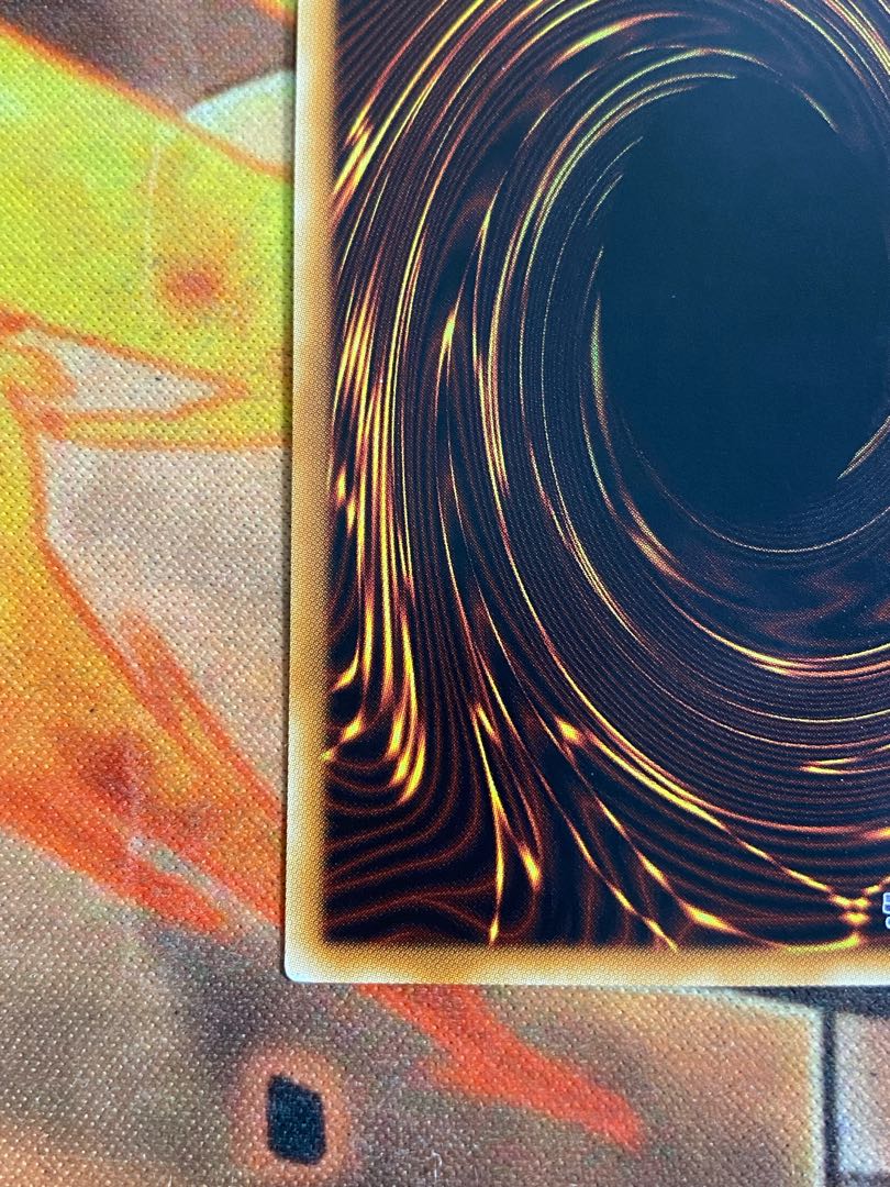 Blue-Eyes Ultimate Dragon holographic rare JP000