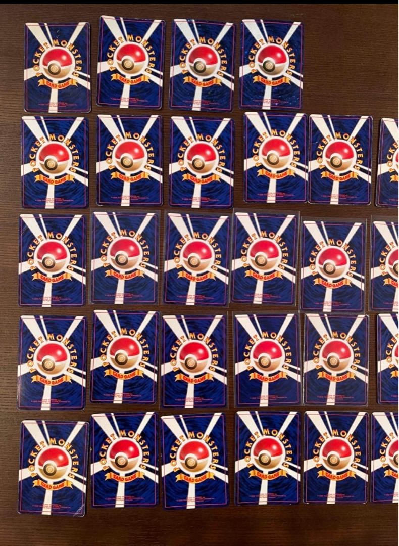 Pokémon cards, old back, set of 36 Kira