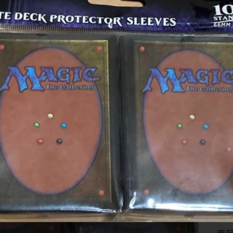 新品　Ultra PRO MTG クラシック　スリーブ