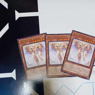 粛声の竜賢姫サフィラ レア PHNI-JP020