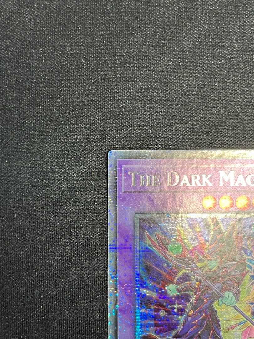 Yu-Gi-Oh The Dark Magicians English Prisma BACH EN100