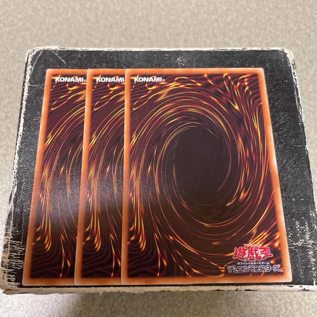 White Mirror Normal JP018 3 sheets