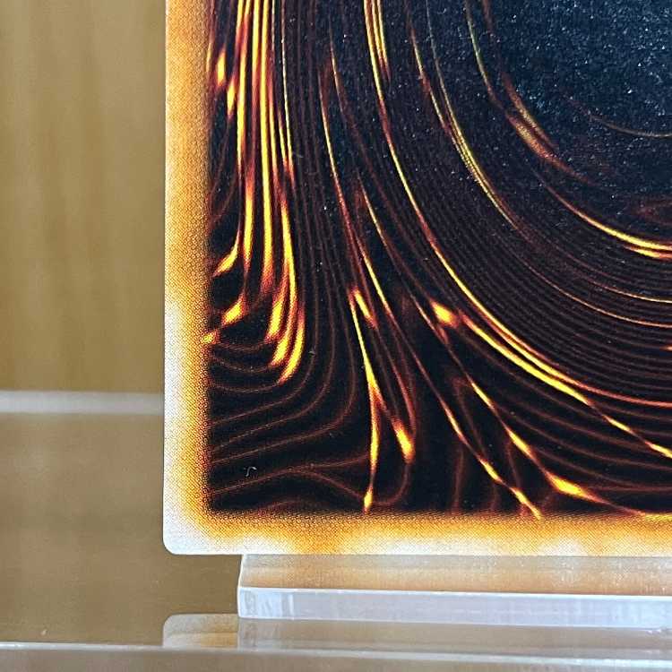 Yu-Gi-Oh! Early Ultra Rare UR Tri-Horned Dragon