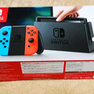 美品　Switch　本体