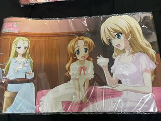 Darjeeling Girls und Panzer St. Gloriana