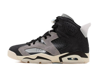 ナイキ ウィメンズ エアジョーダン 6 レトロ ブラック/ライト スモーク グレーセイルクローム 27cm
