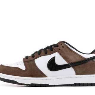 ナイキ SB ダンク ロー "ホワイト/ブラック/トレイル エンド ブラウン" 28cm