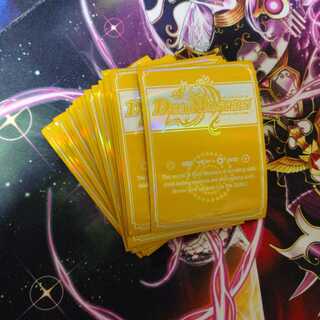 デュエルマスターズ カードプロテクト 光文明 30枚