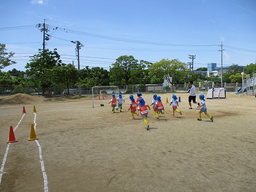 袋井市子育てセンターにじいろ