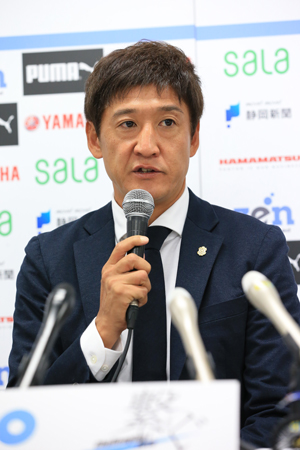 監督