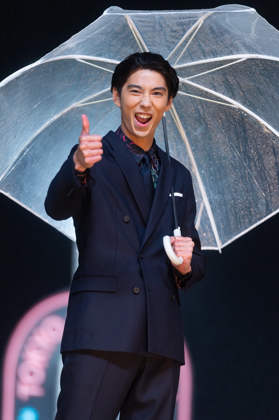 大井 東京スプリントにtckのイメージキャラクターである賀来賢人さんが来場 お知らせ ニュース 楽天競馬 大井 東京スプリントにtckのイメージキャラクターである賀来賢人さんが来場 お知らせ ニュース 楽天競馬