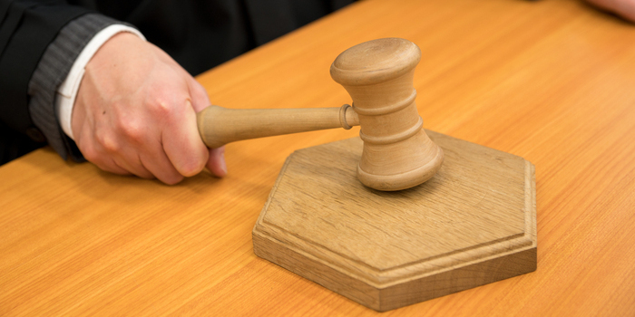 児童売春の罰金はいくら?買春や勧誘をした場合の刑罰と罰金刑の決まり方など