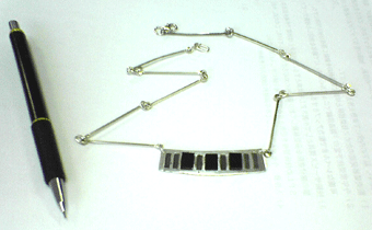 neckless