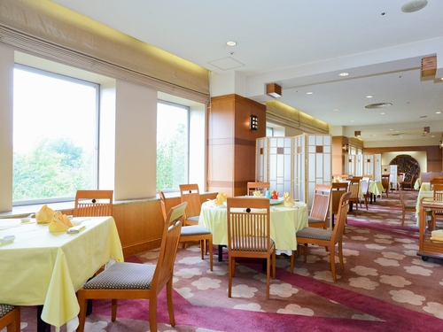 館内レストランクレジット1名様につき1000円分プレゼント♪／選べる朝食付