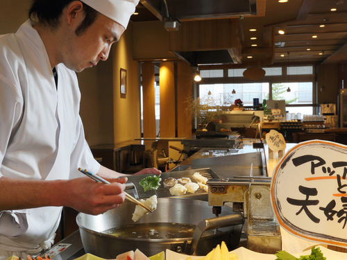 【オンラインカード決済限定】ビュッフェゆいの一楽 夕食19：30