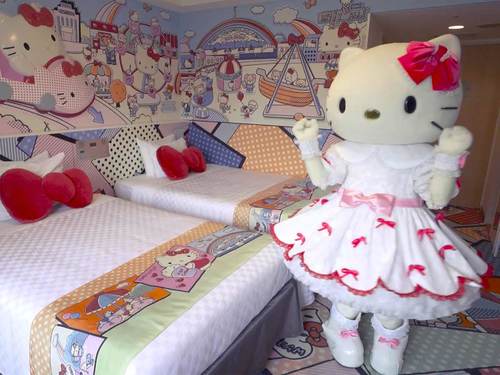 京王プラザホテル多摩 家族旅行応援 素泊まり ハローキティ ルーム Kitty Town に宿泊 近畿日本ツーリスト