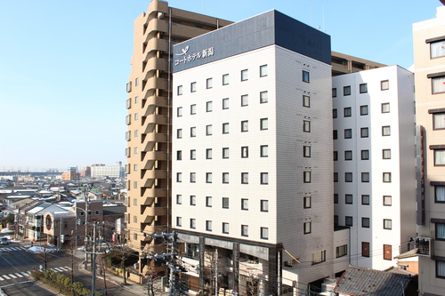 新潟駅より飲食店街を歩き6分!【素泊り】