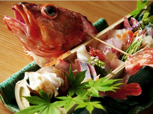 ホテル国富 翠泉閣 国産牛ロース 地魚お造り 絶品越の丸茄子 烏賊釜めし 地物夏野菜と出汁自慢の夏旬プラン 近畿日本ツーリスト