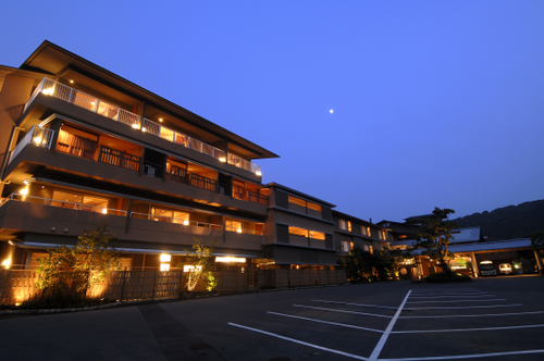 駐車場からの夕景