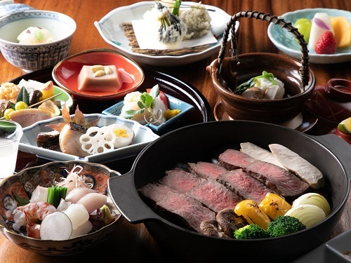 【スタンダード】季節の柚富会席プラン＜１泊２食付＞《アンティークルーム》