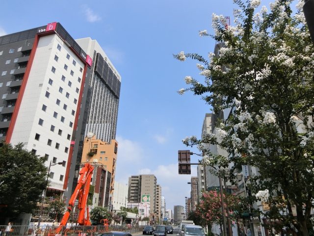 浅草の国際通り沿いで建設中のホテル