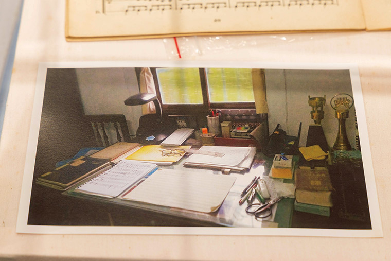 書房老照片說著作曲家的創作日常。