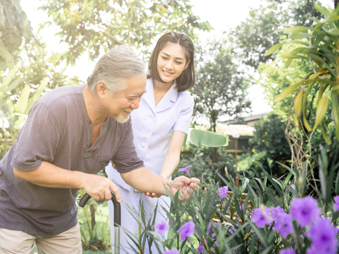 踏上這條不容易的照顧路途。