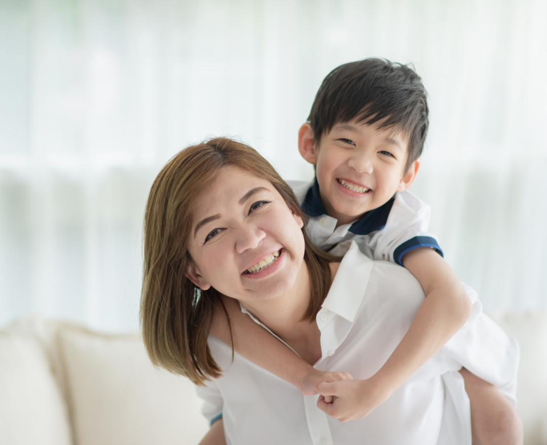 為什麼這對母子會喚起你的注意力?這個景象帶給你的感覺是什麼?