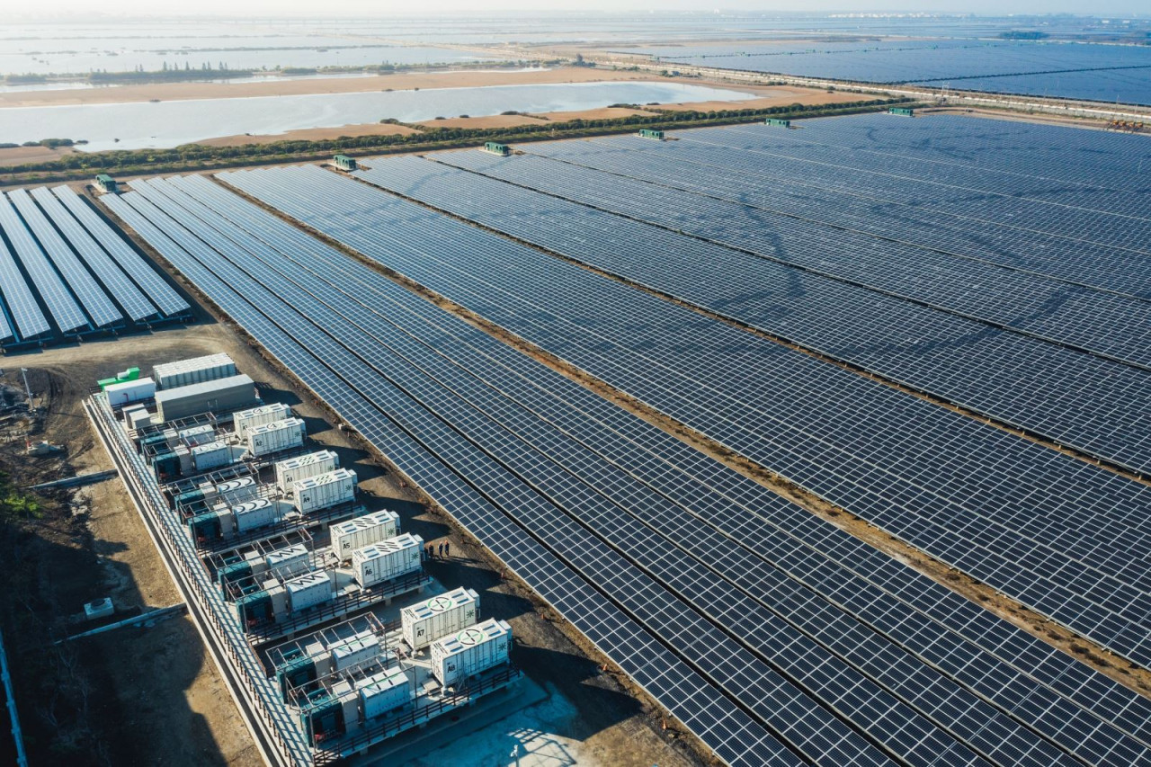 台南鹽田光電場