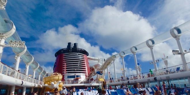 2914.海外ディズニークルーズラインピンアーティストチョイススキューバミッキー 2914.海外ディズニークルーズラインピンアーティストチョイス