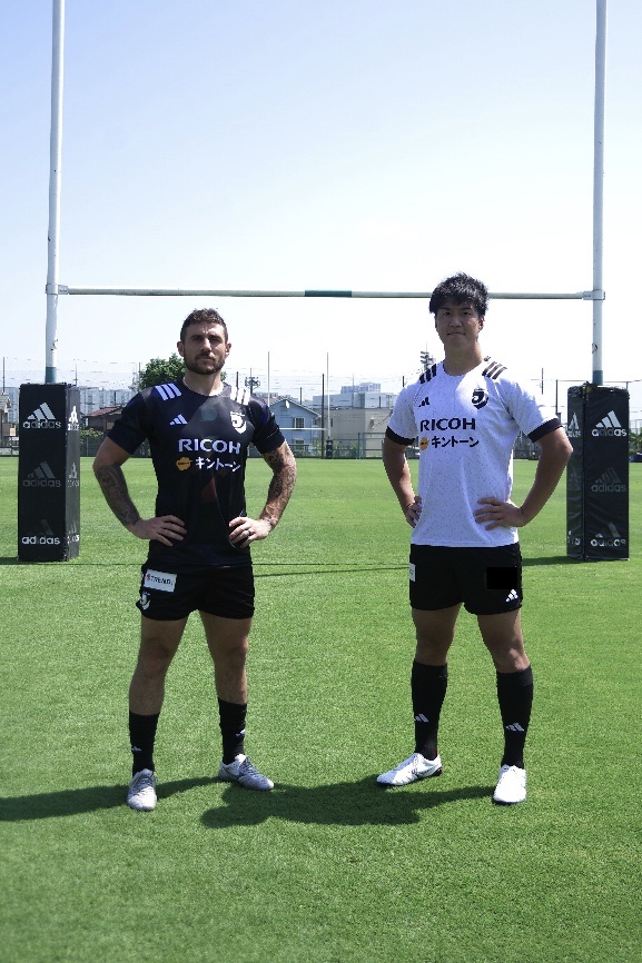 ラグビー　リーグONE リコーブラックラムズ東京　トレーニングジャージ　サイン入 ラグビー リーグONE リコーブラックラムズ東京 トレーニングジャージ