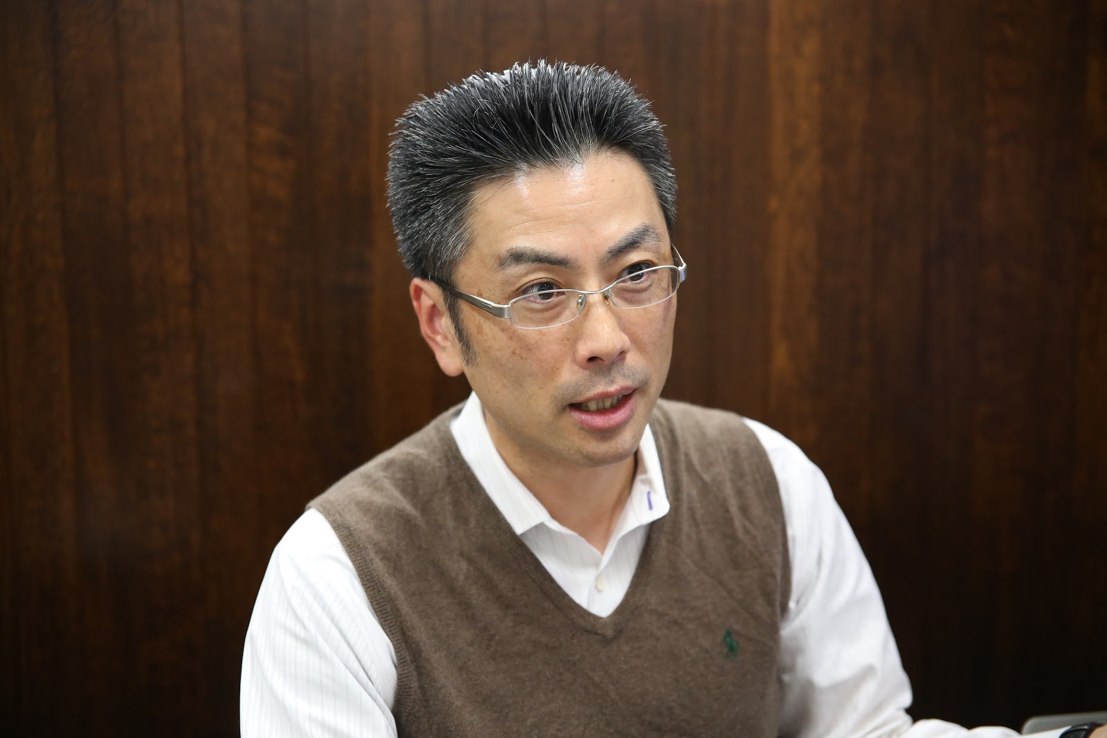 山崎俊彦氏