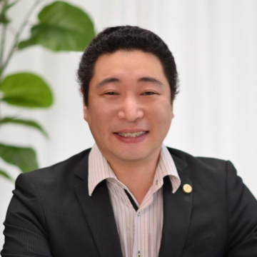 大崎 詠人