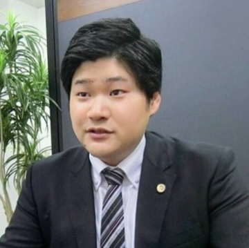 山本 大士