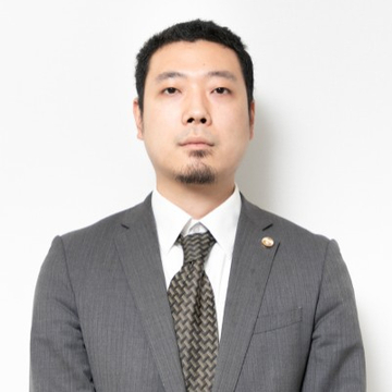 泉 亮介