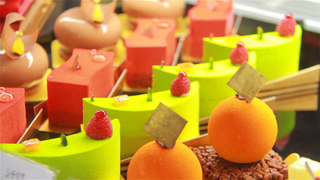 「パーラーローレル」でケーキの常識が覆る！ 至極のケーキを創る老舗パティスリー