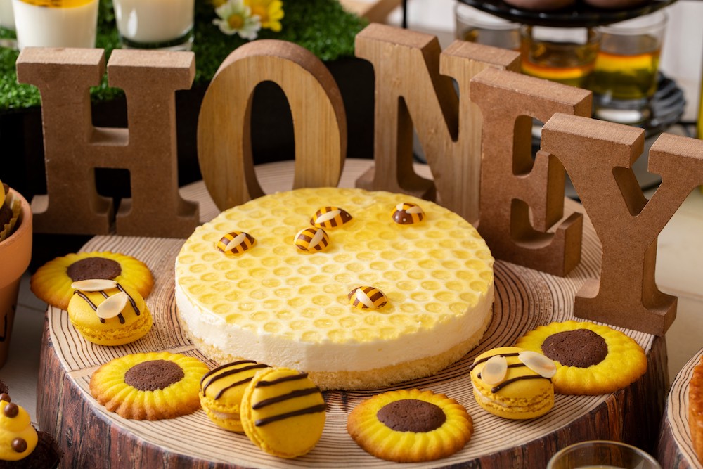 ハチミツとチーズがテーマの「ホテルでハニーハント」が開催!