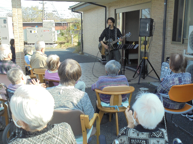 職員が楽しんで働く