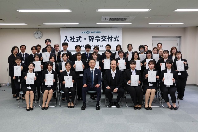 若手社員と女性社員が多く、活気ある社風です。