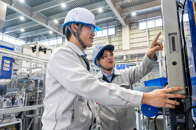 未経験からでも、仲間と一緒に成長できる職場