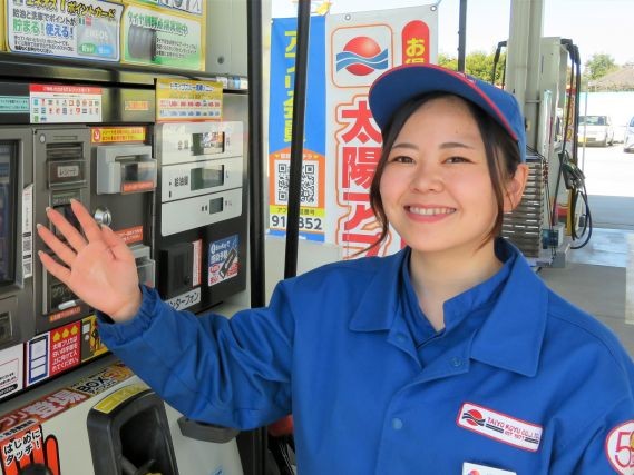 販売職から営業職へ～成長できるキャリアを積む環境があります～