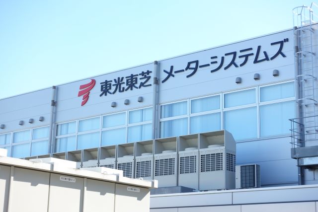 東光東芝メーターシステムズ株式会社のロゴ