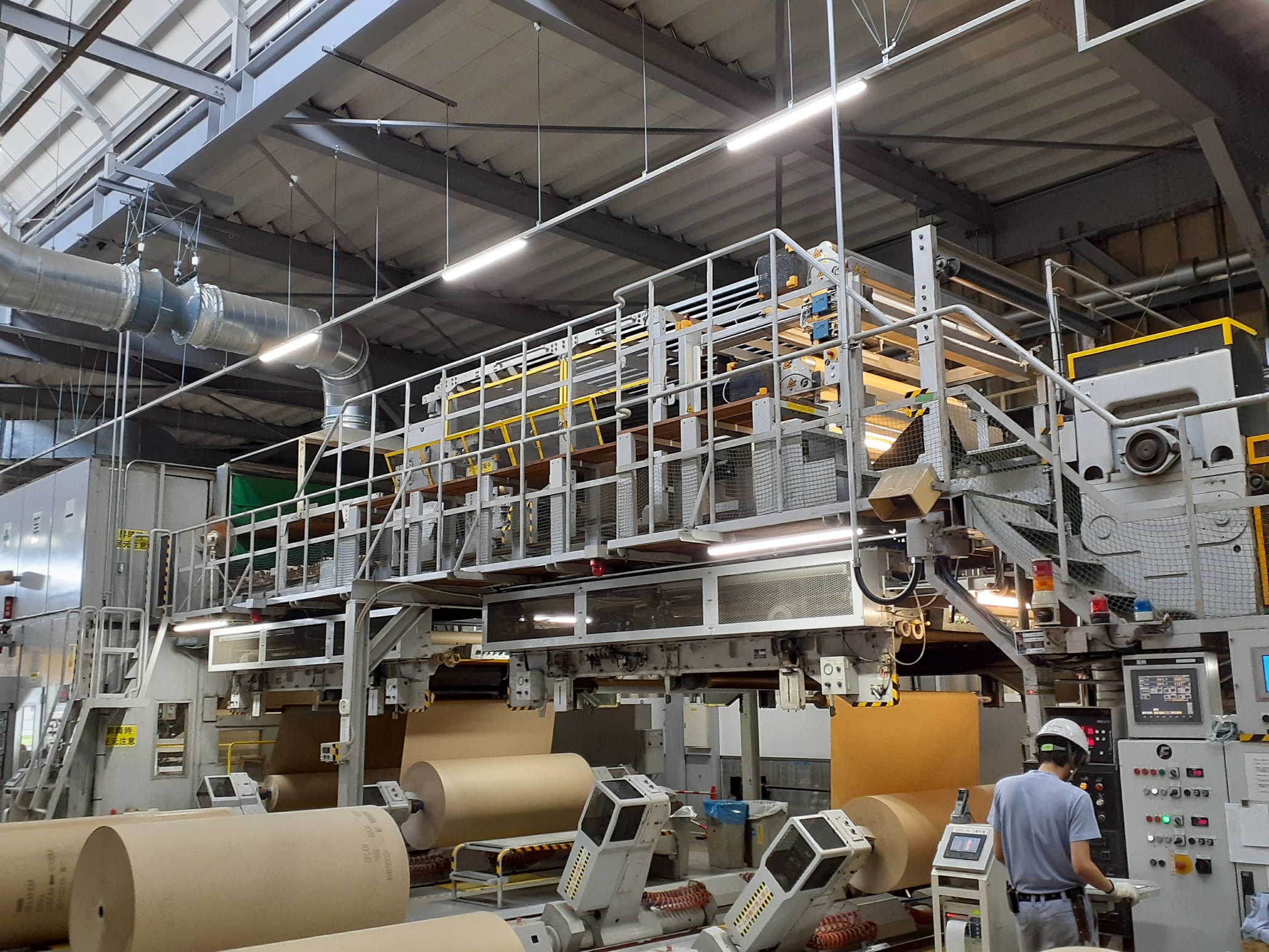 北海道森紙業株式会社札幌事業所