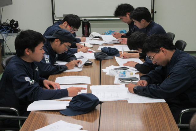 株式会社マルニコーポレーション