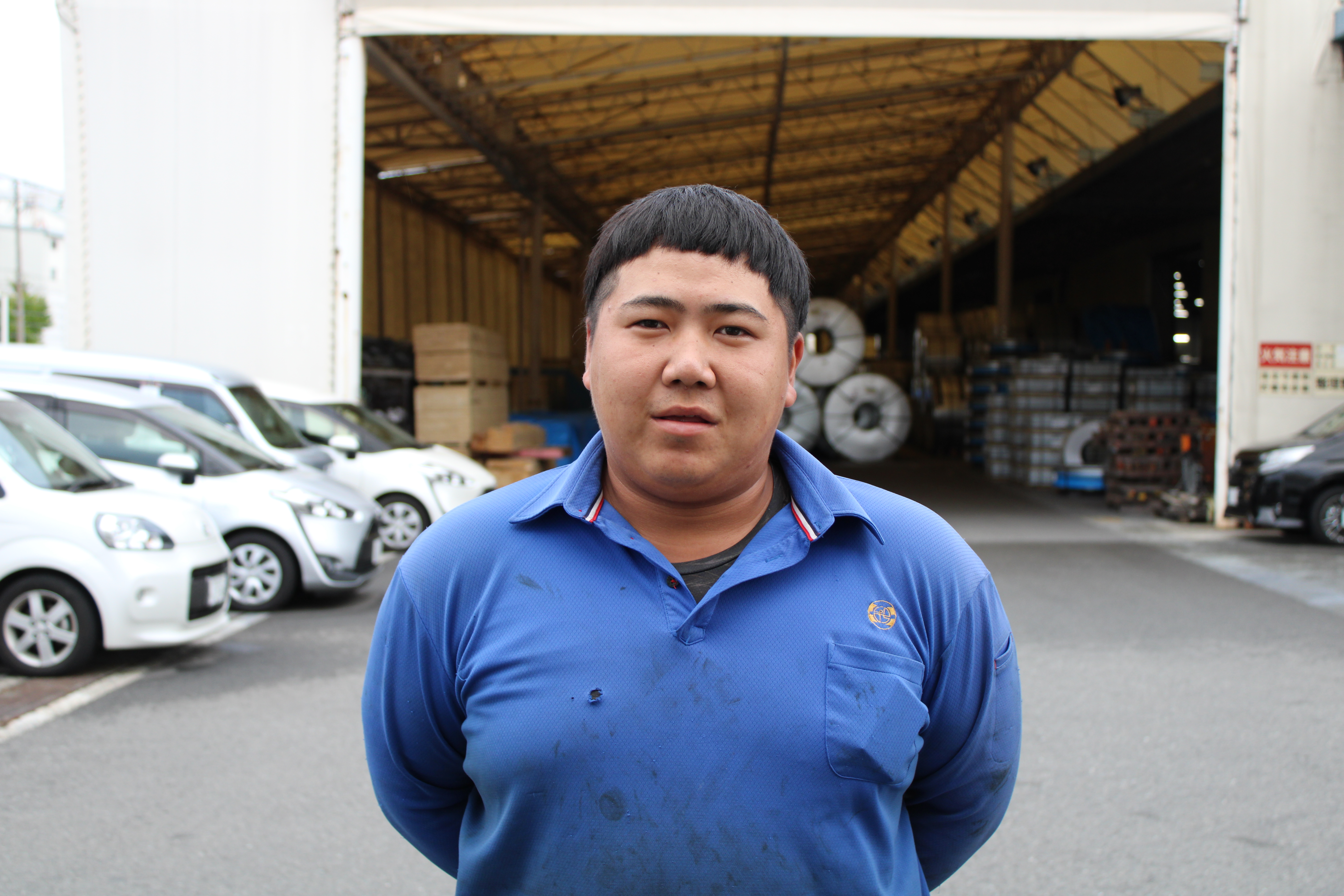 丸新港運株式会社