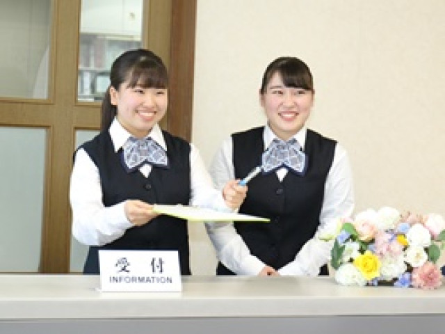 医療ビジネス学科 医療事務コース 高度な事務能力と医療現場をサポートするやさしいこころを育成