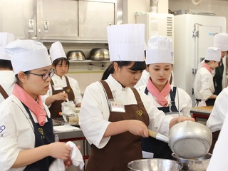 ユマニテク調理製菓専門学校オープンキャンパスイメージ画像